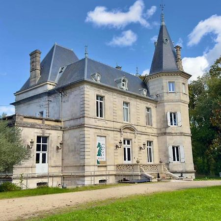 T2 De Charme Dans Un Chateau Layrac Exterior foto